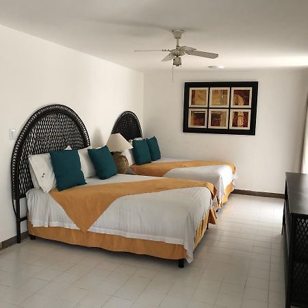 Quinta Del Gobernador Hotel เควนาวากา ภายนอก รูปภาพ