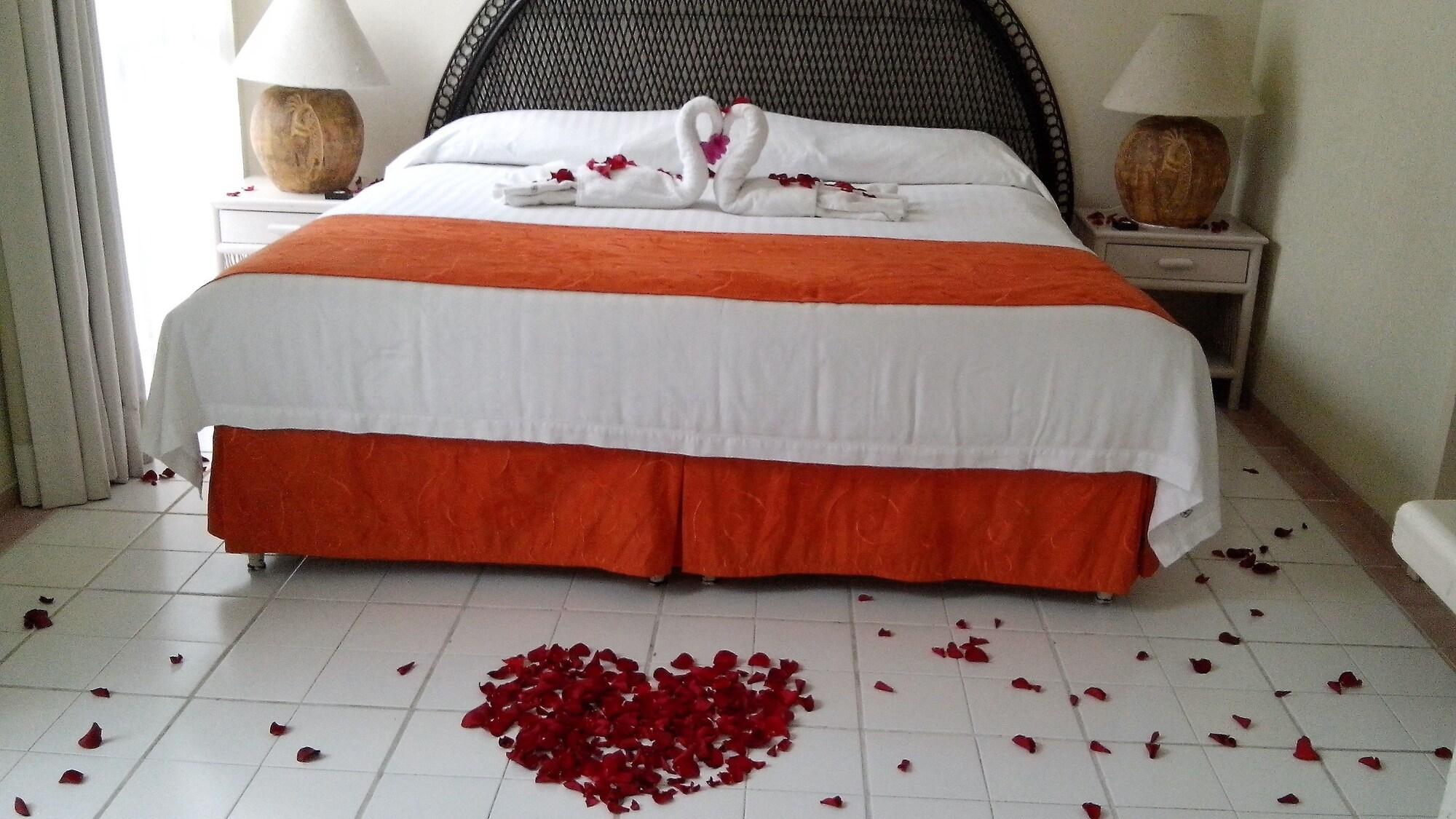 Quinta Del Gobernador Hotel เควนาวากา ภายนอก รูปภาพ