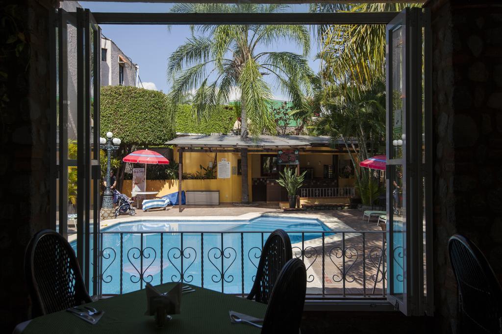 Quinta Del Gobernador Hotel เควนาวากา ภายนอก รูปภาพ