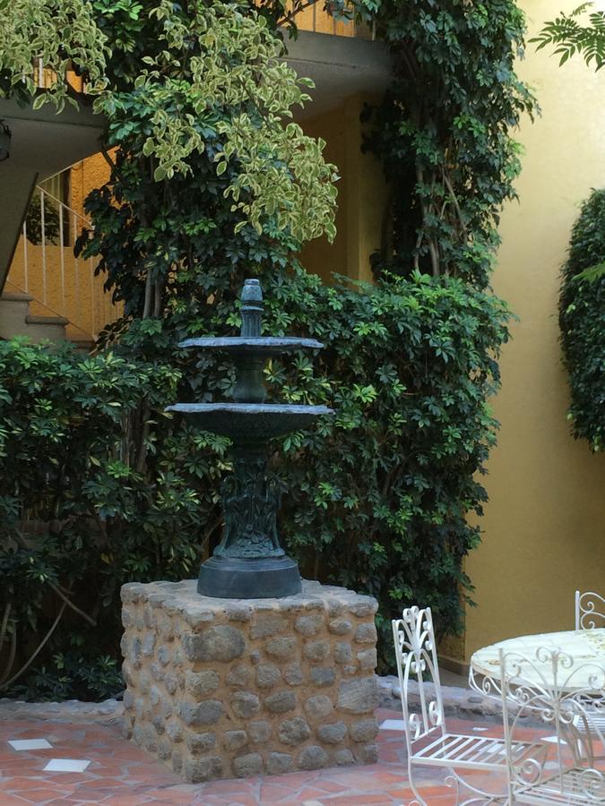 Quinta Del Gobernador Hotel เควนาวากา ภายนอก รูปภาพ